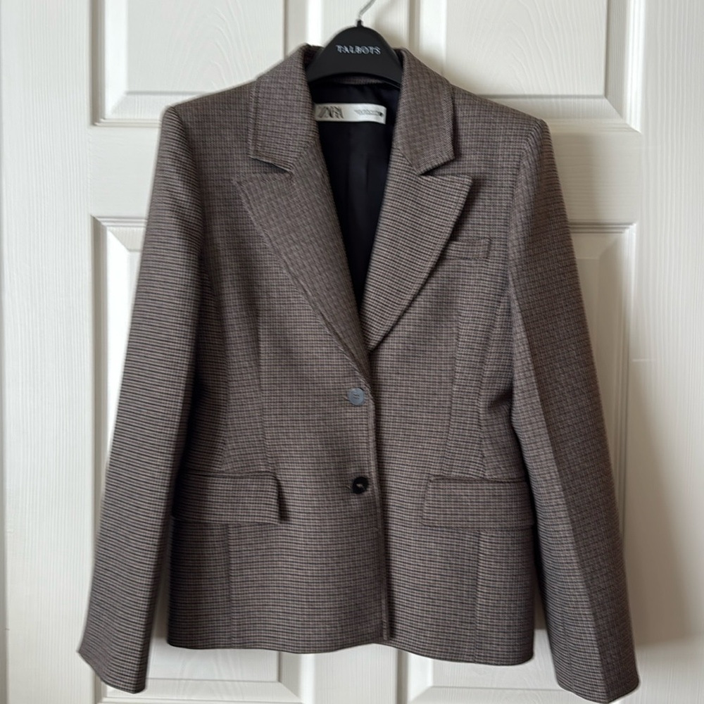 Zara blazer size M